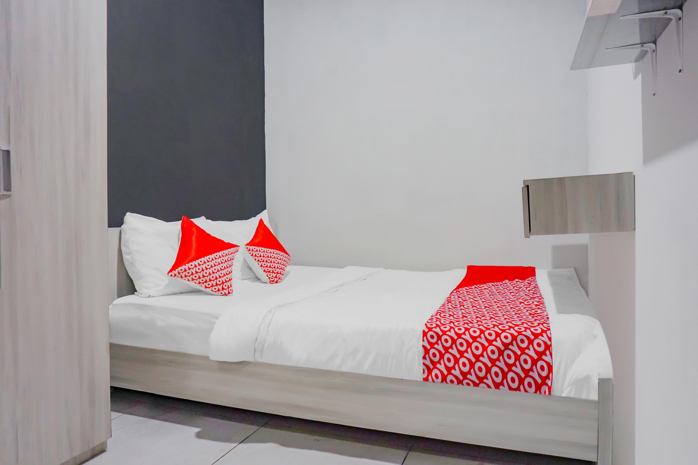 Reddoorz @ Limo Depok Hotel Bagian luar foto