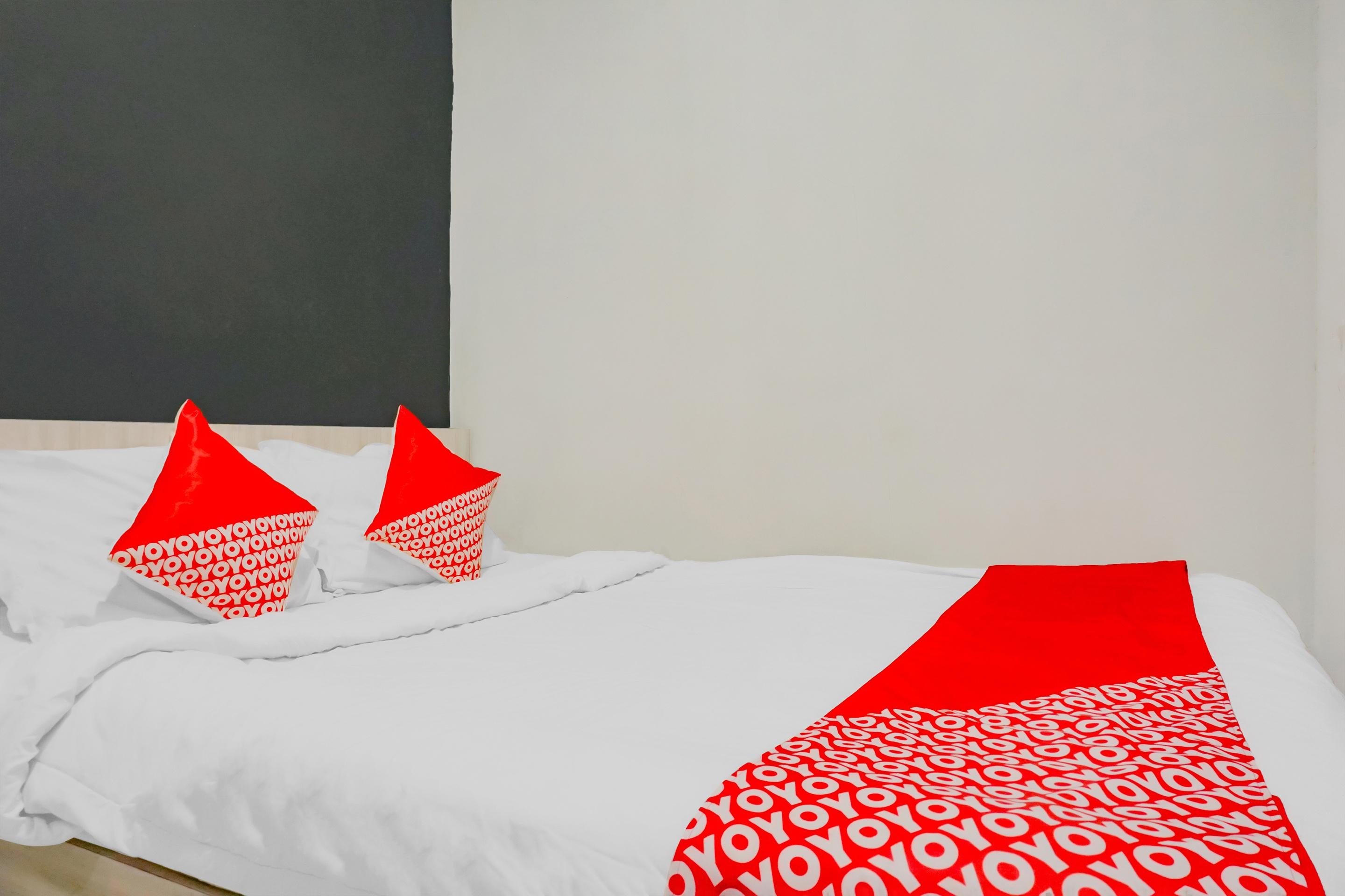 Reddoorz @ Limo Depok Hotel Bagian luar foto