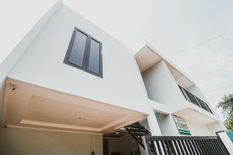 Reddoorz @ Limo Depok Hotel Bagian luar foto